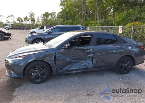 2023 Hyundai Elantra Sel из США, поврежденный, VIN KMHLM4AGXPU597533